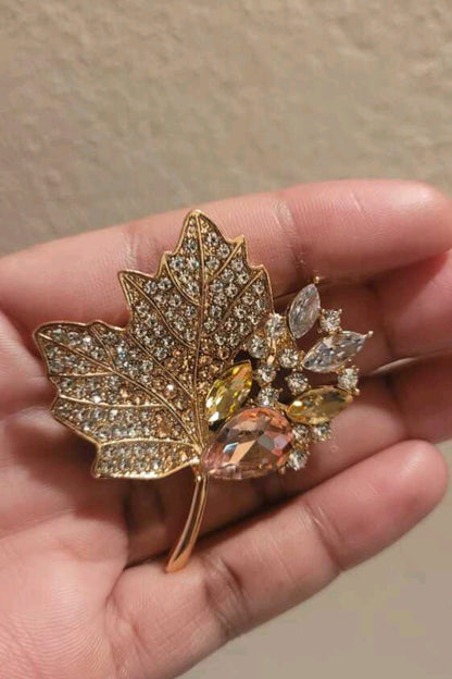 Autumn brooch